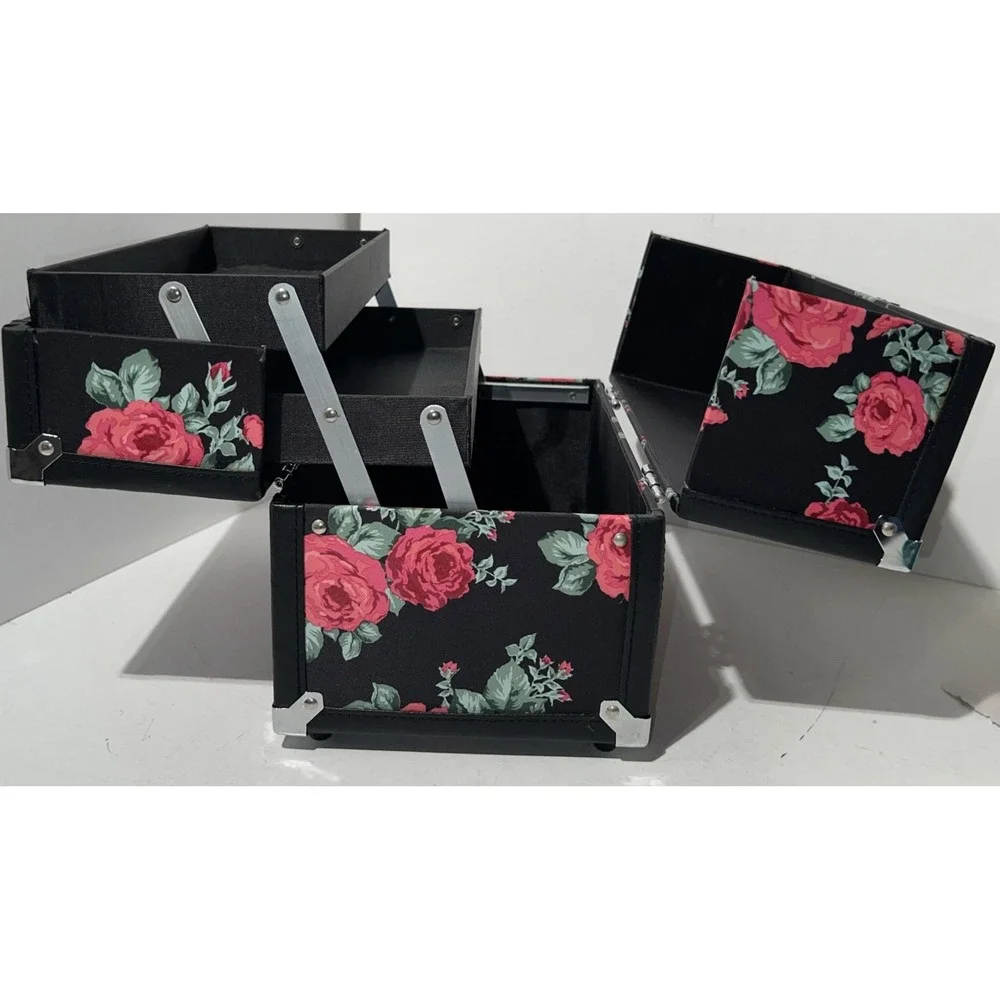 Make-up‎ 2 Tiered Shelves Travel Case Hardshell Black Roses